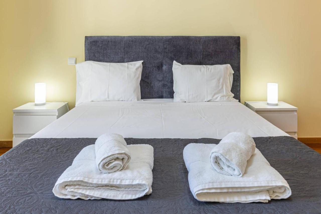 Flowers Island House 4 *